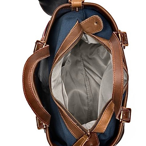 NWT~Genuine Leather Amerileather color Woven Leather Tote with Removable Pouch - Picture 4 of 13